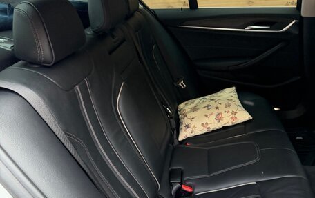 BMW 5 серия, 2018 год, 4 650 000 рублей, 16 фотография