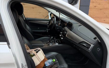 BMW 5 серия, 2018 год, 4 650 000 рублей, 15 фотография