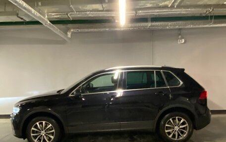 Volkswagen Tiguan II, 2019 год, 2 980 000 рублей, 2 фотография