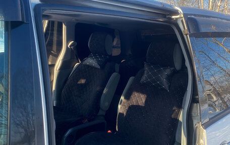 Toyota Estima III рестайлинг -2, 2002 год, 790 000 рублей, 8 фотография