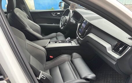 Volvo XC60 II, 2025 год, 5 290 000 рублей, 9 фотография