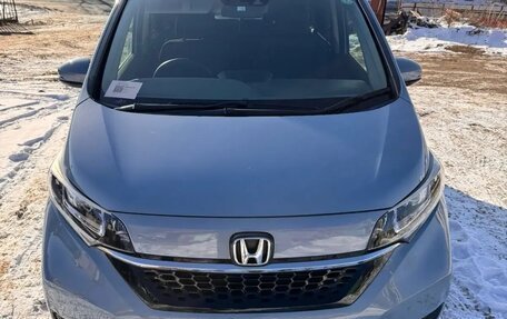 Honda Freed II, 2020 год, 1 999 999 рублей, 2 фотография