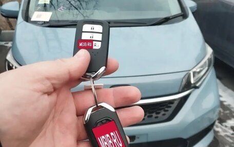 Honda Freed II, 2020 год, 1 999 999 рублей, 13 фотография