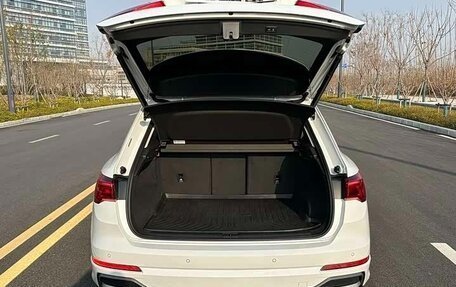 Audi Q3, 2022 год, 2 730 000 рублей, 12 фотография