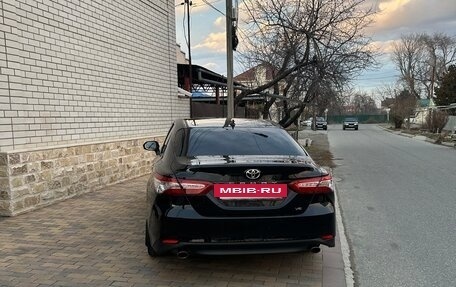 Toyota Camry, 2021 год, 3 680 000 рублей, 5 фотография