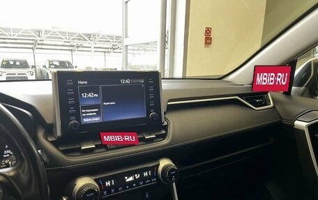 Toyota RAV4, 2020 год, 3 700 000 рублей, 14 фотография