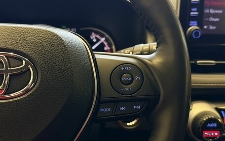 Toyota RAV4, 2019 год, 3 700 000 рублей, 18 фотография