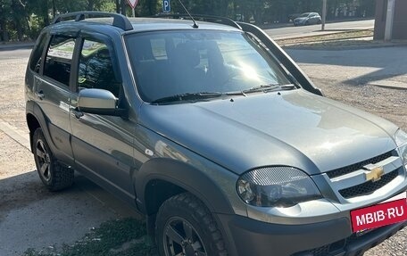 Chevrolet Niva I рестайлинг, 2018 год, 850 000 рублей, 2 фотография