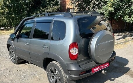 Chevrolet Niva I рестайлинг, 2018 год, 850 000 рублей, 4 фотография