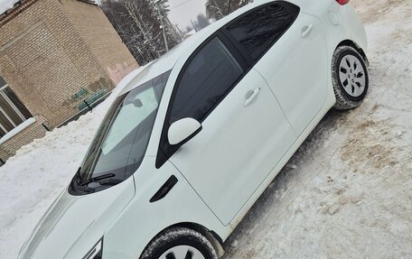 KIA Rio III рестайлинг, 2011 год, 740 000 рублей, 3 фотография