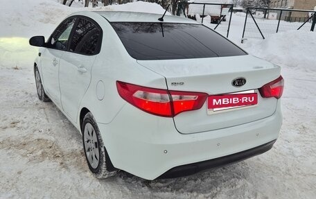 KIA Rio III рестайлинг, 2011 год, 740 000 рублей, 4 фотография