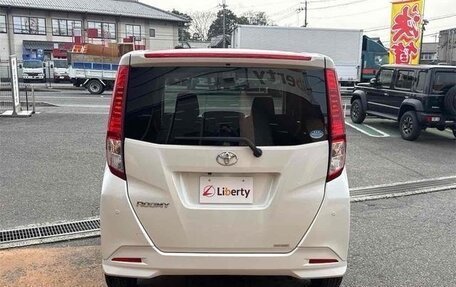 Toyota Roomy I, 2020 год, 850 000 рублей, 7 фотография