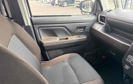 Toyota Roomy I, 2020 год, 850 000 рублей, 29 фотография