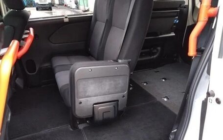 Nissan Serena IV, 2021 год, 1 250 000 рублей, 9 фотография