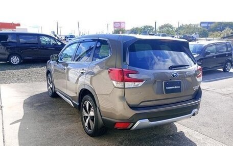 Subaru Forester, 2021 год, 1 950 000 рублей, 5 фотография