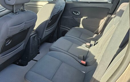 Renault Scenic III, 2010 год, 649 000 рублей, 10 фотография