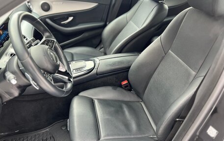 Mercedes-Benz E-Класс, 2021 год, 3 350 000 рублей, 7 фотография