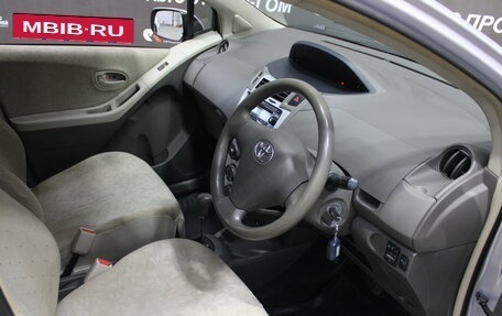 Toyota Vitz, 2008 год, 573 000 рублей, 5 фотография