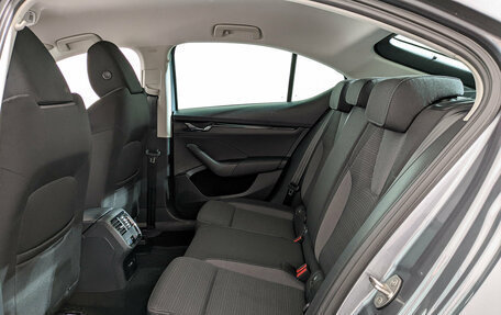 Skoda Octavia IV, 2021 год, 2 375 000 рублей, 18 фотография