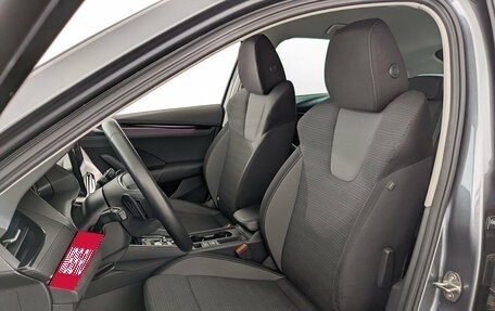 Skoda Octavia IV, 2021 год, 2 375 000 рублей, 20 фотография