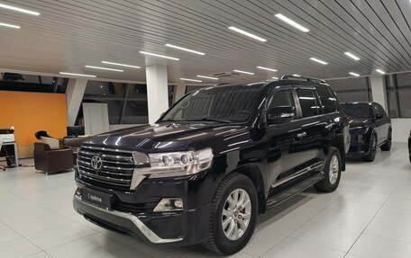 Toyota Land Cruiser 200, 2016 год, 5 590 000 рублей, 1 фотография