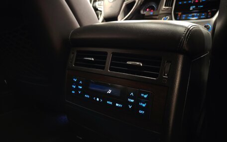 Toyota Land Cruiser 200, 2016 год, 5 590 000 рублей, 7 фотография