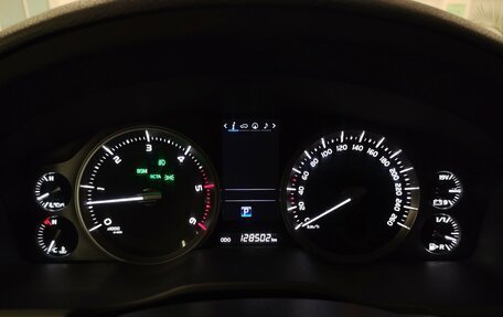 Toyota Land Cruiser 200, 2016 год, 5 590 000 рублей, 20 фотография