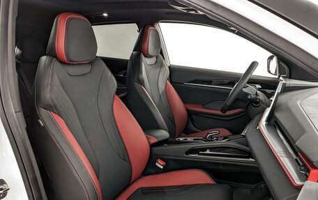 Geely Coolray I, 2024 год, 2 250 000 рублей, 23 фотография