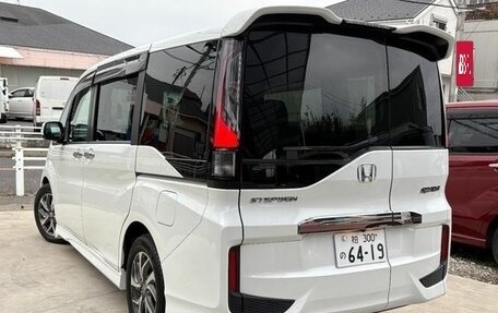 Honda Stepwgn IV, 2017 год, 1 443 000 рублей, 4 фотография