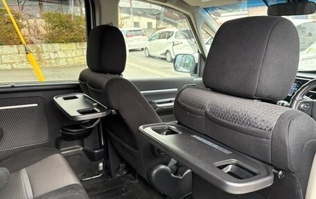 Honda Stepwgn IV, 2017 год, 1 443 000 рублей, 25 фотография