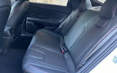 Hyundai Elantra, 2023 год, 1 410 700 рублей, 9 фотография