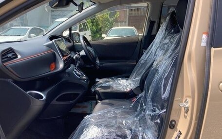 Toyota Sienta II, 2018 год, 1 187 000 рублей, 19 фотография