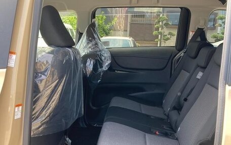 Toyota Sienta II, 2018 год, 1 187 000 рублей, 23 фотография