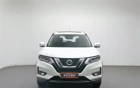 Nissan X-Trail, 2023 год, 2 300 000 рублей, 3 фотография