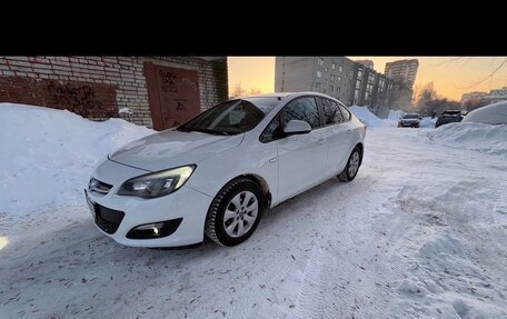 Opel Astra J, 2014 год, 1 100 000 рублей, 2 фотография