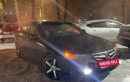 Honda Accord VII рестайлинг, 2006 год, 790 000 рублей, 2 фотография