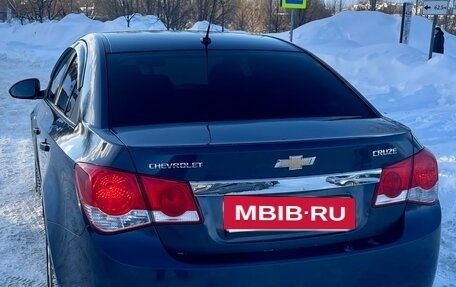 Chevrolet Cruze II, 2011 год, 550 000 рублей, 4 фотография