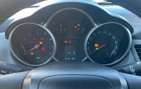 Chevrolet Cruze II, 2011 год, 550 000 рублей, 8 фотография