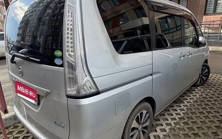 Nissan Serena IV, 2015 год, 1 490 000 рублей, 5 фотография