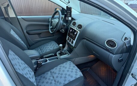 Ford Focus II рестайлинг, 2005 год, 440 000 рублей, 10 фотография