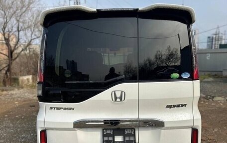 Honda Stepwgn IV, 2016 год, 1 640 000 рублей, 4 фотография