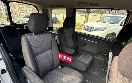 Honda Stepwgn IV, 2016 год, 1 640 000 рублей, 10 фотография