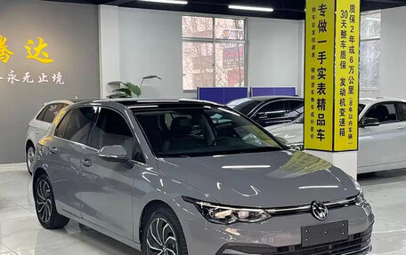 Volkswagen Golf VIII, 2022 год, 1 481 050 рублей, 2 фотография