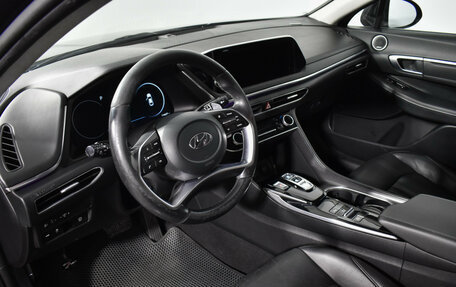 Hyundai Sonata VIII, 2021 год, 2 500 000 рублей, 9 фотография