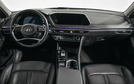 Hyundai Sonata VIII, 2021 год, 2 500 000 рублей, 13 фотография