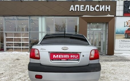 KIA Rio II, 2007 год, 282 411 рублей, 17 фотография