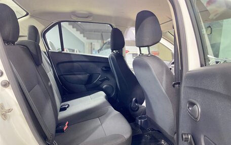 Renault Logan II, 2019 год, 700 000 рублей, 16 фотография