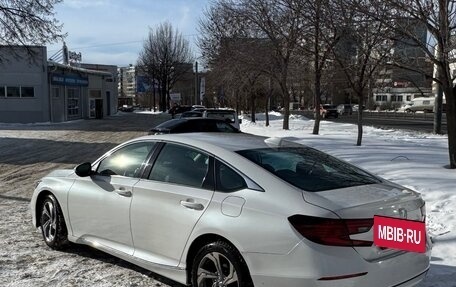 Honda Accord IX рестайлинг, 2020 год, 2 400 000 рублей, 5 фотография