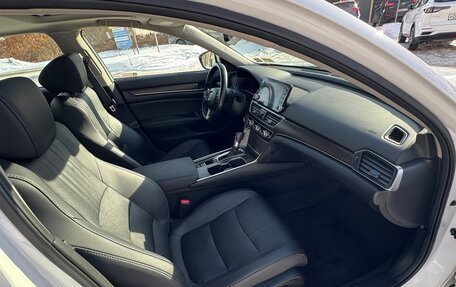 Honda Accord IX рестайлинг, 2020 год, 2 400 000 рублей, 20 фотография