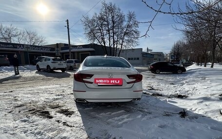 Honda Accord IX рестайлинг, 2020 год, 2 400 000 рублей, 14 фотография